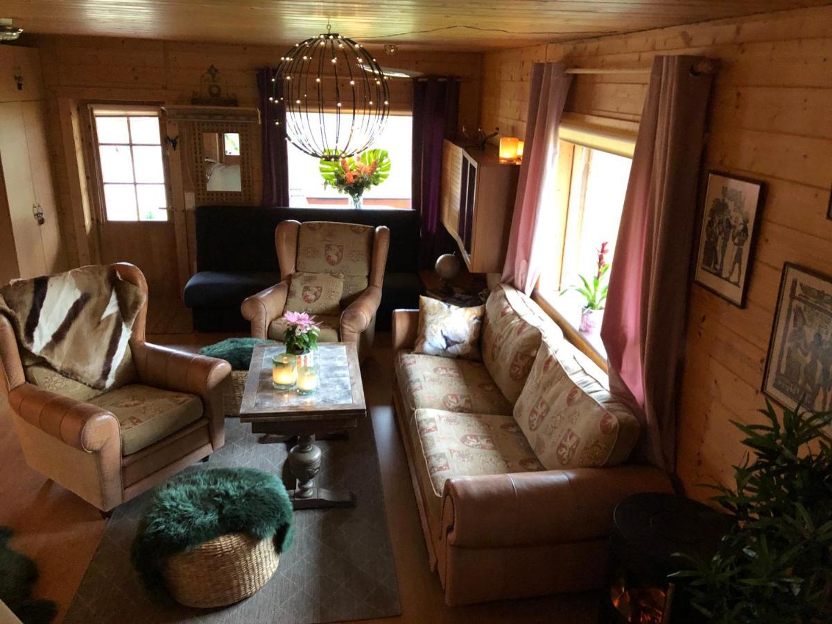 Chalet Holmen Удевала Екстериор снимка